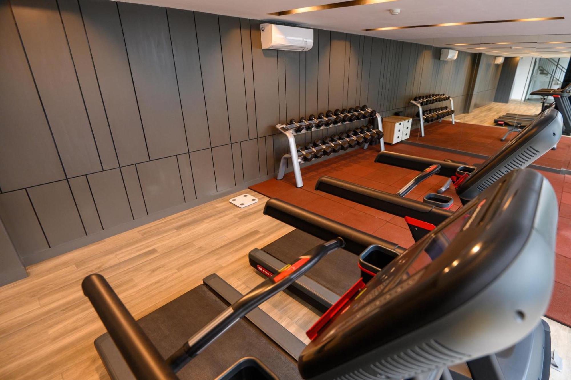 Aston Sorong Hotel & Conference Center Екстериор снимка